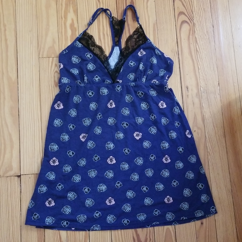 Women's nightgown